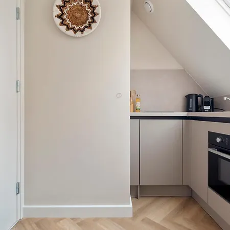 Guest house Short At 68 3*